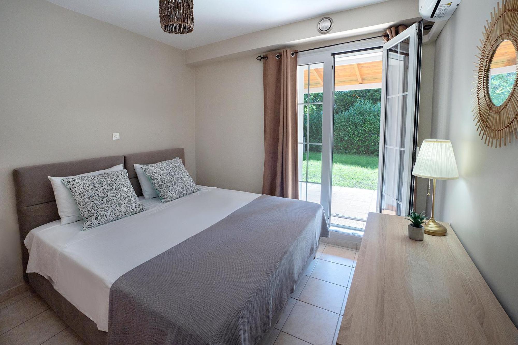 Rota's Complex Apartment *