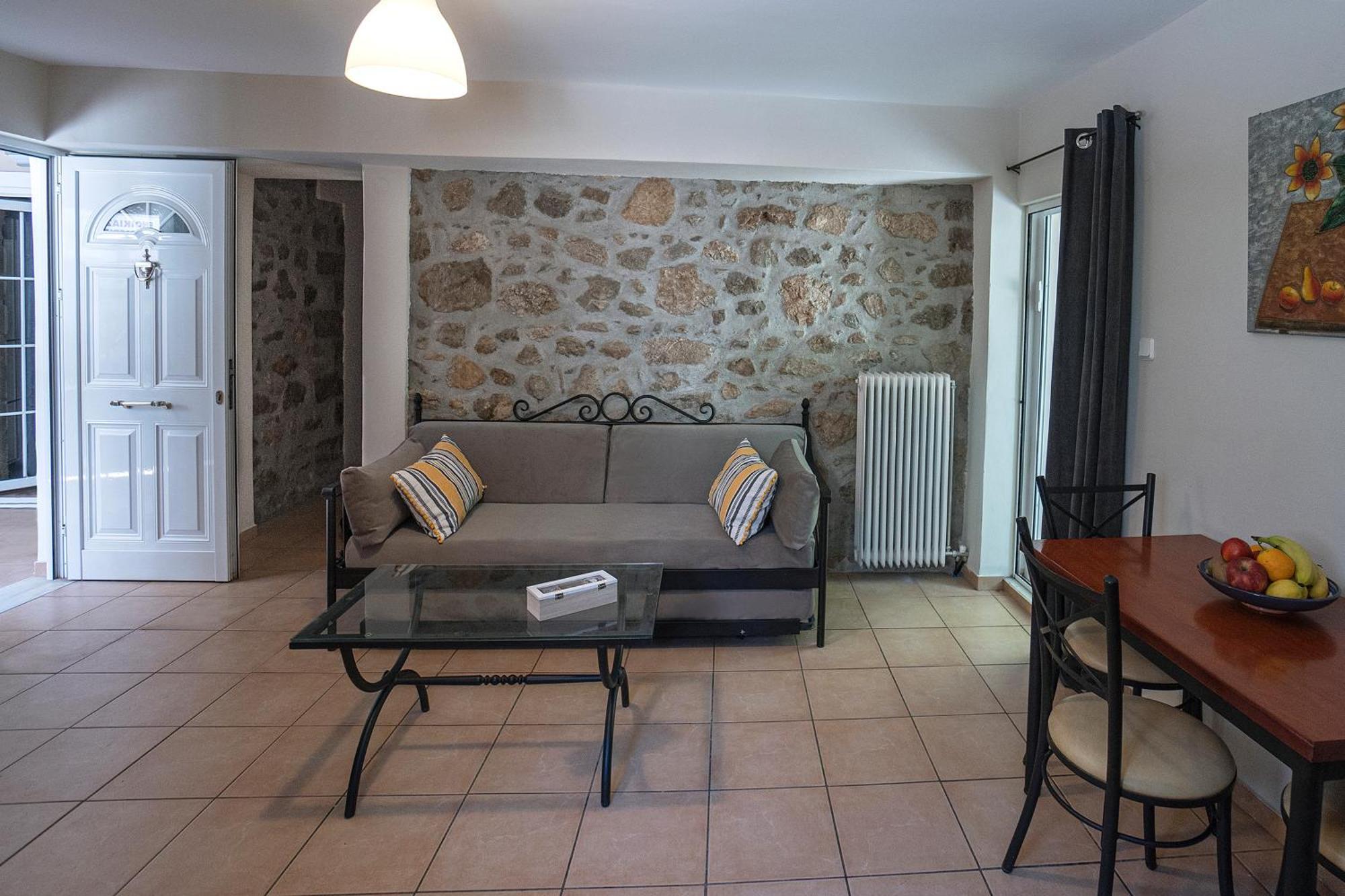 Rota's Complex Apartment *