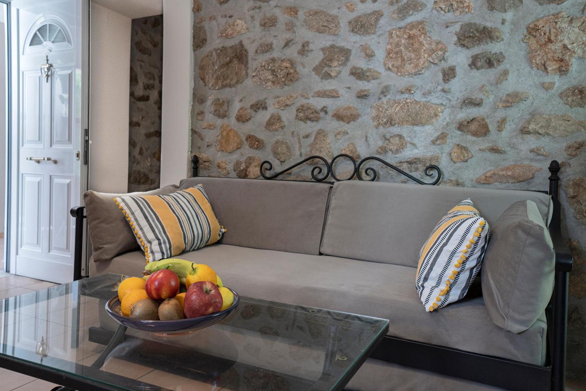 Apartment Rota's Complex Epidaurus